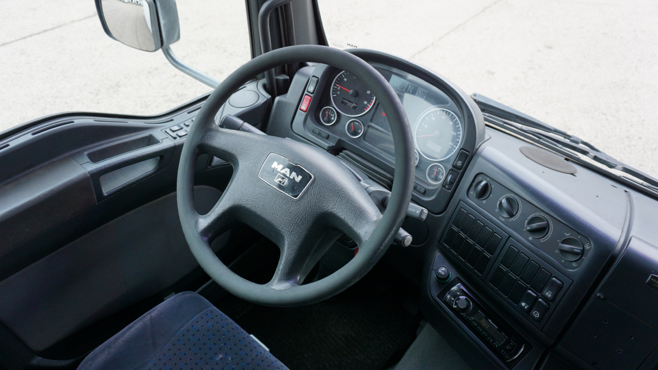 MAN TGM Foto 2